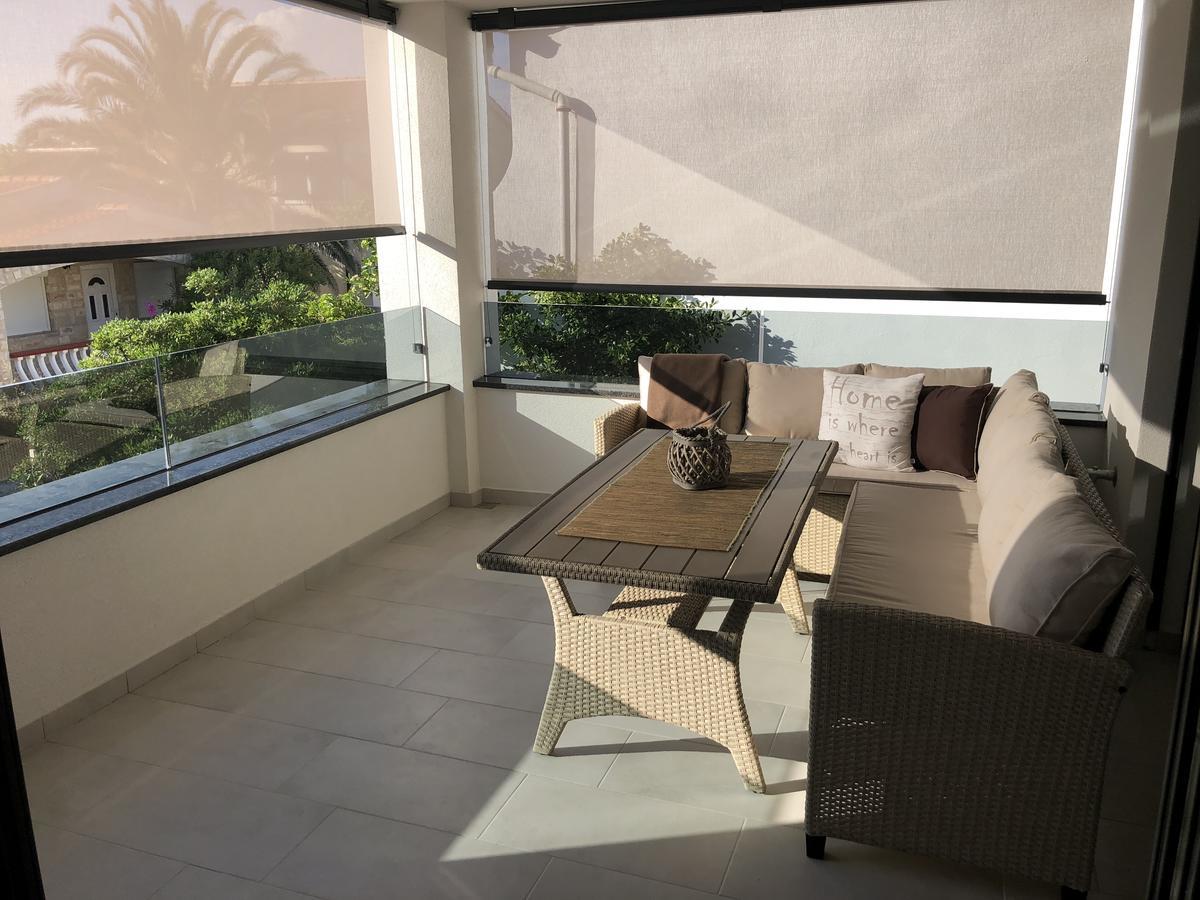 Apartments Svetec วีร์ ภายนอก รูปภาพ